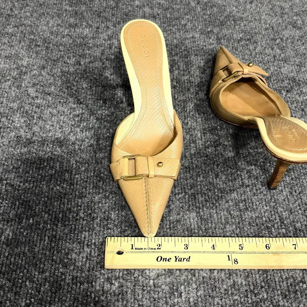 Gucci Shoes Womens 5.5 Beige Leather Pointed Toe Leather Mule Heels Buckle Italy